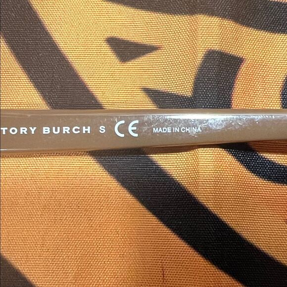 TORY BURCH TY7022 WOMEN'S CAT EYE SUNGLASSES - Picture 7 of 13